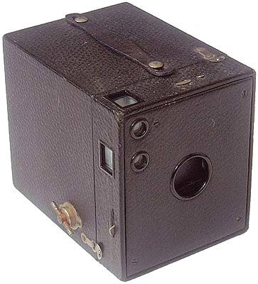 Камера Kodak Brownie стоимостью $1