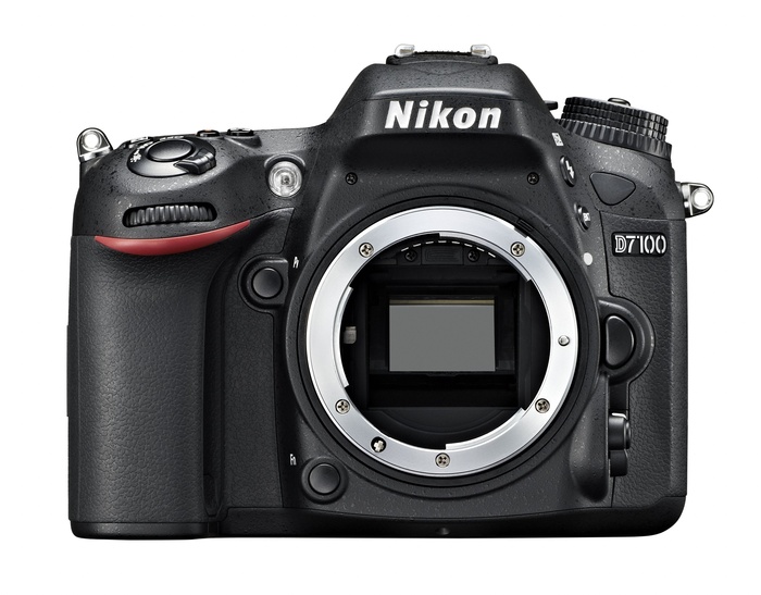 Nikon D7100 — классическая зеркальная камера