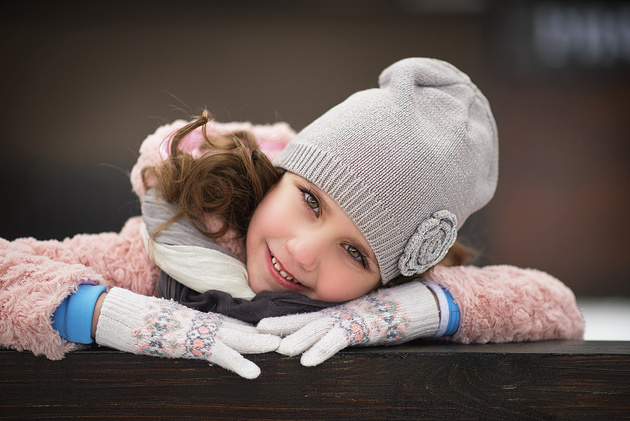 Фото Виктории Разиной из статьи «Как фотографировать детей на улице: секреты съёмки зимой»