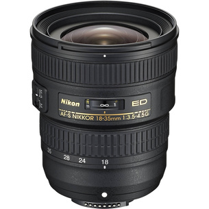 Nikon AF-S 18-35mm f/3,5-4,5G ED Nikkor — сравнительно доступный, лёгкий и очень резкий широкоугольник на полный кадр.
