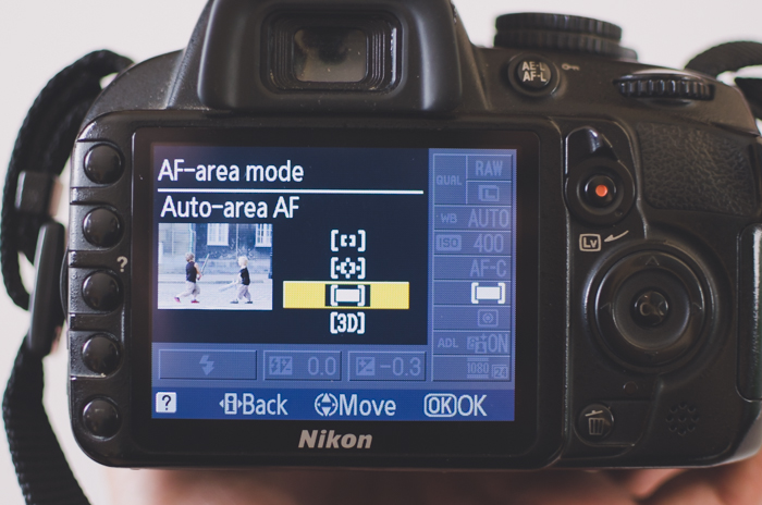 The screen of a Nikon DSLR photography camera showing AF-area mode settings 