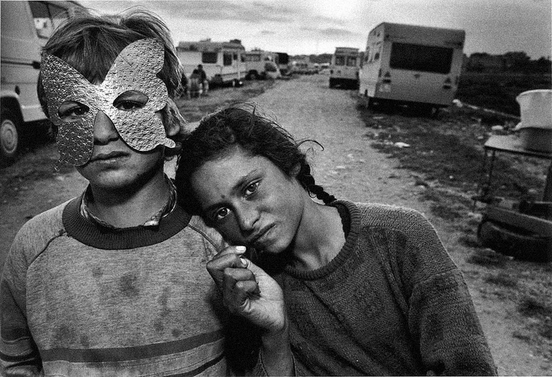 9 Gypsy Camp, Barcelona, Spain 1987.