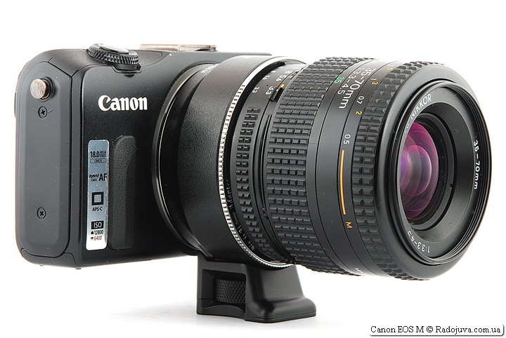 Canon EOS M с двумя переходниками и объективом Nikon AF Nikkor 35-70mm 1:3.3-4.5 (MKII)