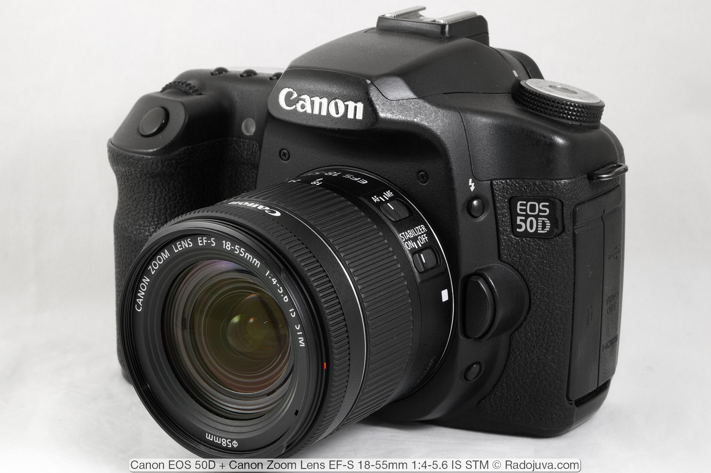 Canon EOS 50D с объективом