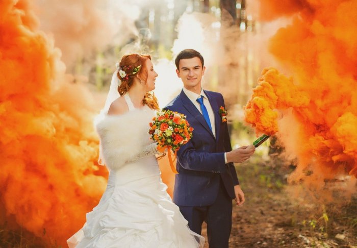 Оранжевое настроение для цветной свадьбы
