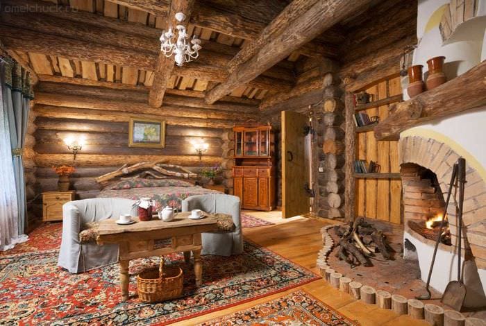 необычный декор спальни в стиле рустик